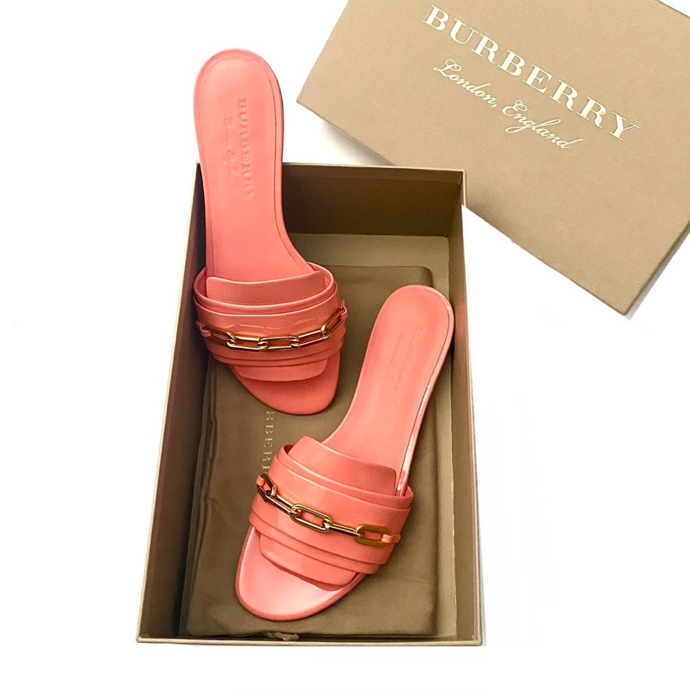 Burberry | ‘Coleford’ Patent Leather Flat Slides - Picture 3 of 16